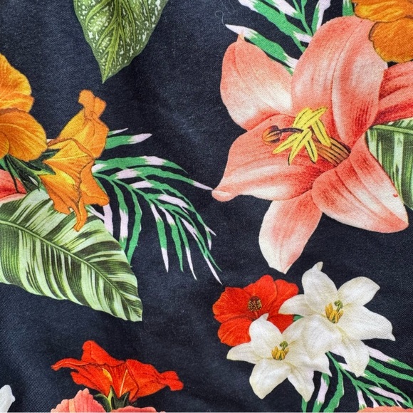 Topman Black Floral Men’s Swim Trunks S/M - Picture 6 of 6